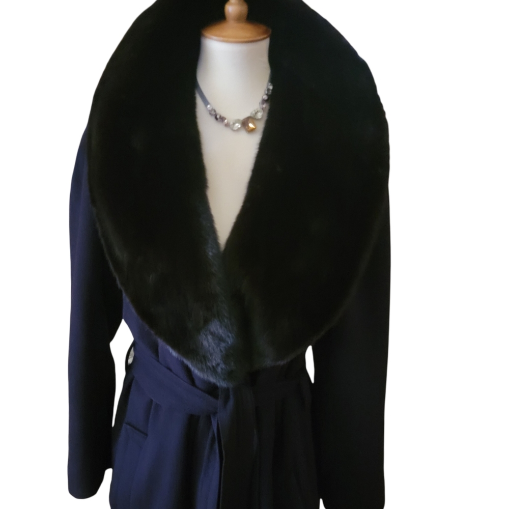 🔥SALE🔥YVES SAINT LAURENT |VNTG WOOL/CASHMERE WRAP COAT W/BLK MINK SHAWL COLLAR - Picture 2 of 16